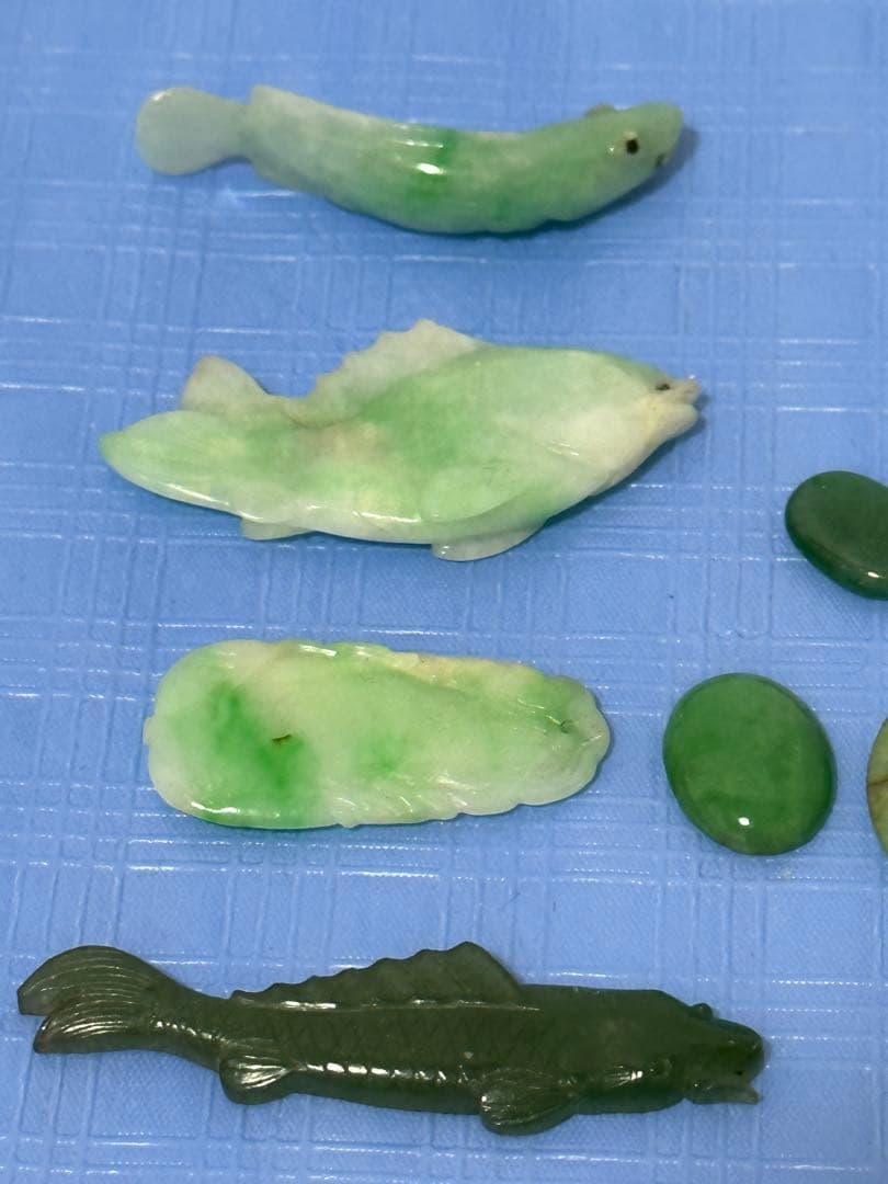 翡翠 魚彫刻 6点