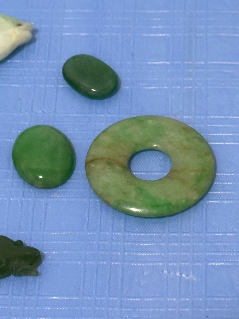 翡翠 魚彫刻 6点