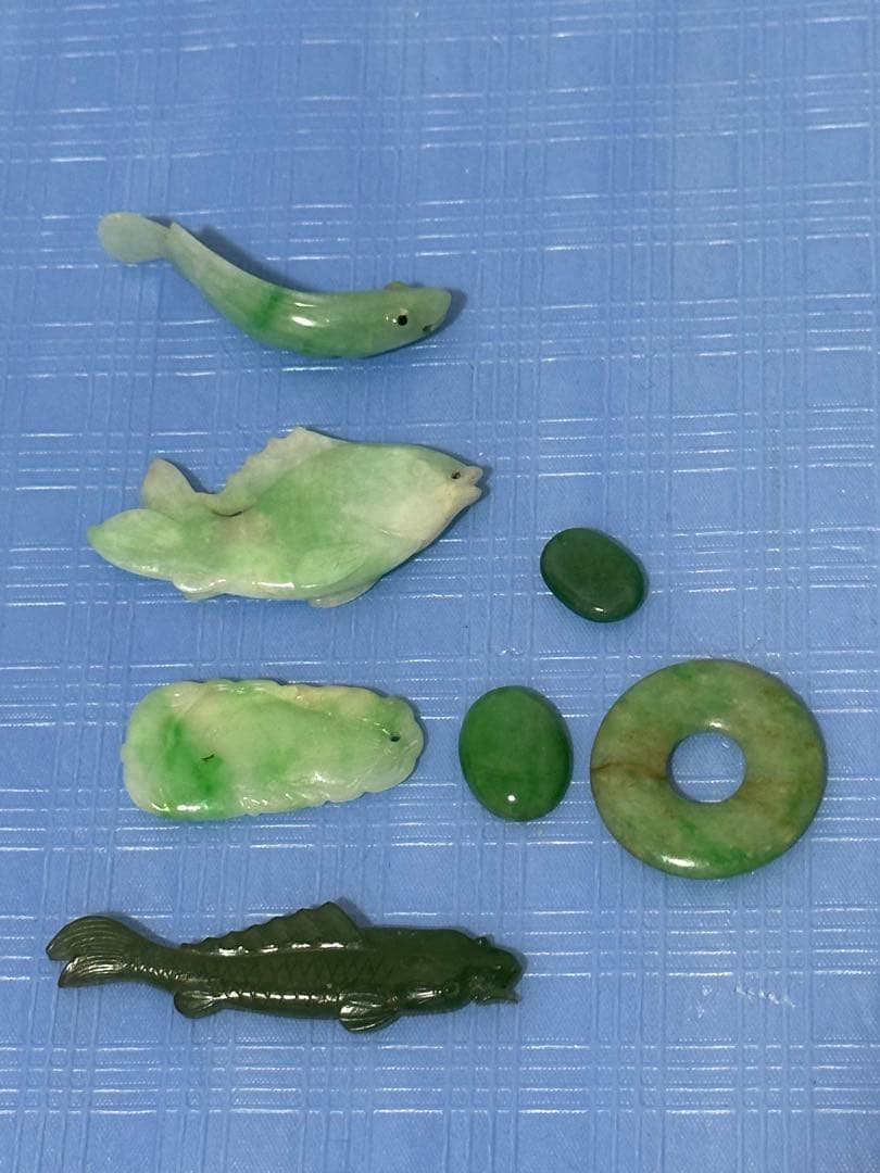 翡翠 魚彫刻 6点