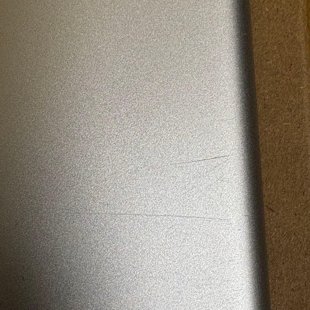 Apple iPad (第9世代) 64GB シルバー Wi-Fi 一部ジャンク