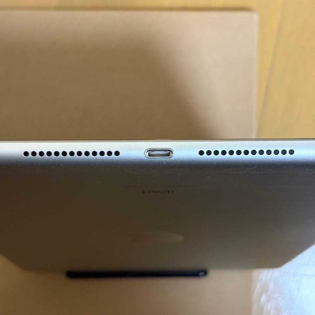 Apple iPad (第9世代) 64GB シルバー Wi-Fi 一部ジャンク