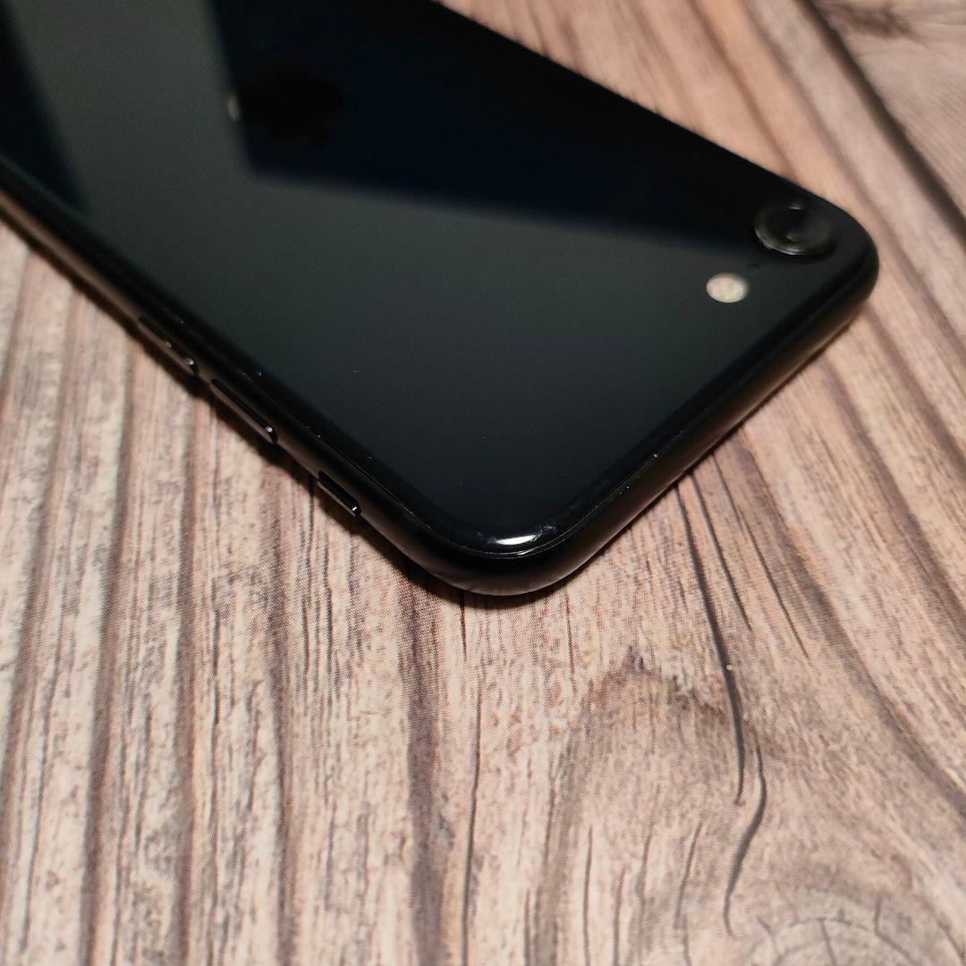 iPhone SE 第3世代 64GB 美品 おまけ大量 バッテリー99%