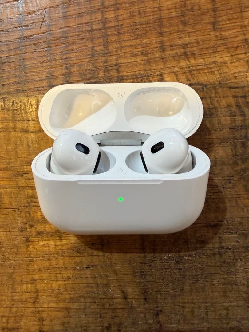 AirPods Pro 2nd （第２世代）　 ライトニングA2700