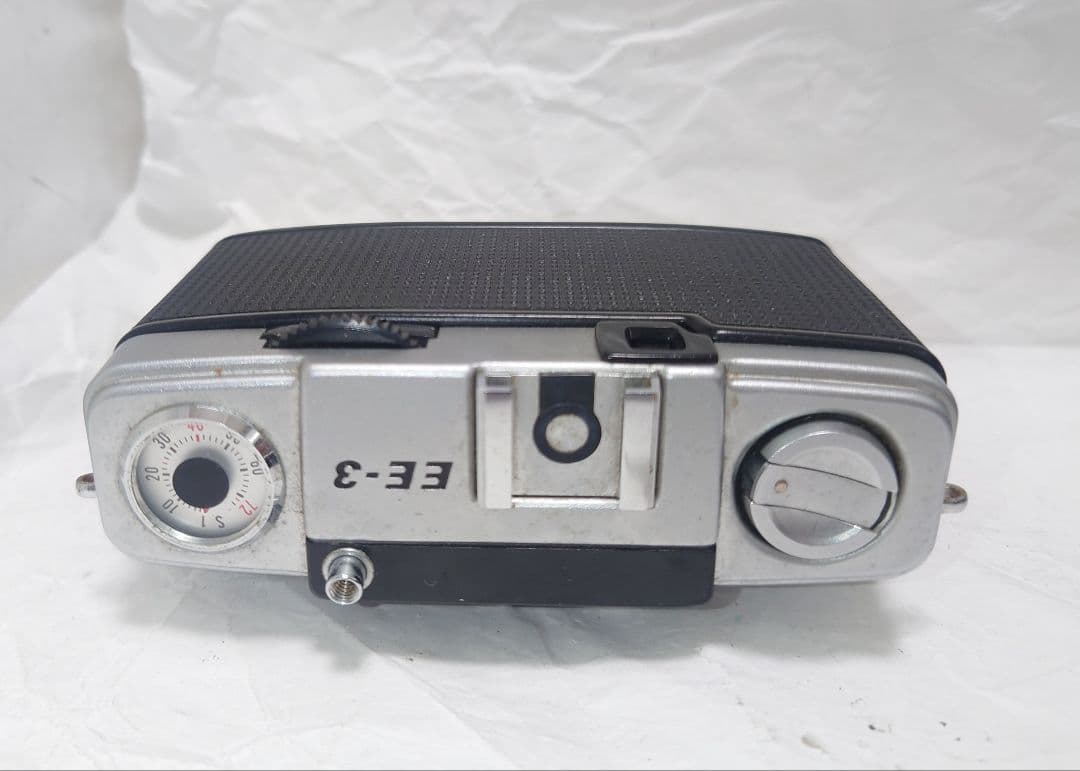 ★大人気！美品★OLYMPUS PEN EE-3 28mm F3.5★赤ベロOK