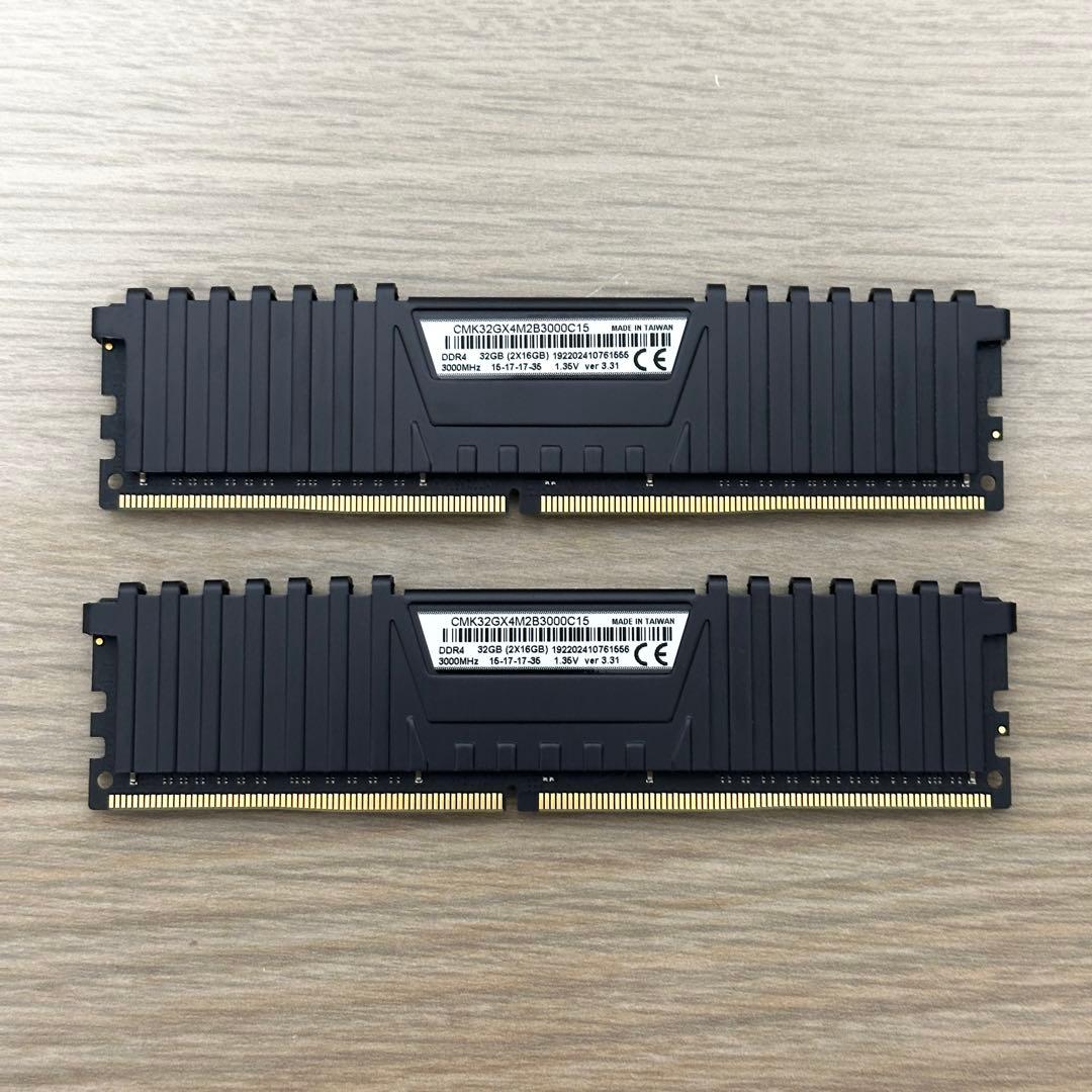 32GB(16GB×2) ✨ CORSAIR DDR4-3000 メモリ