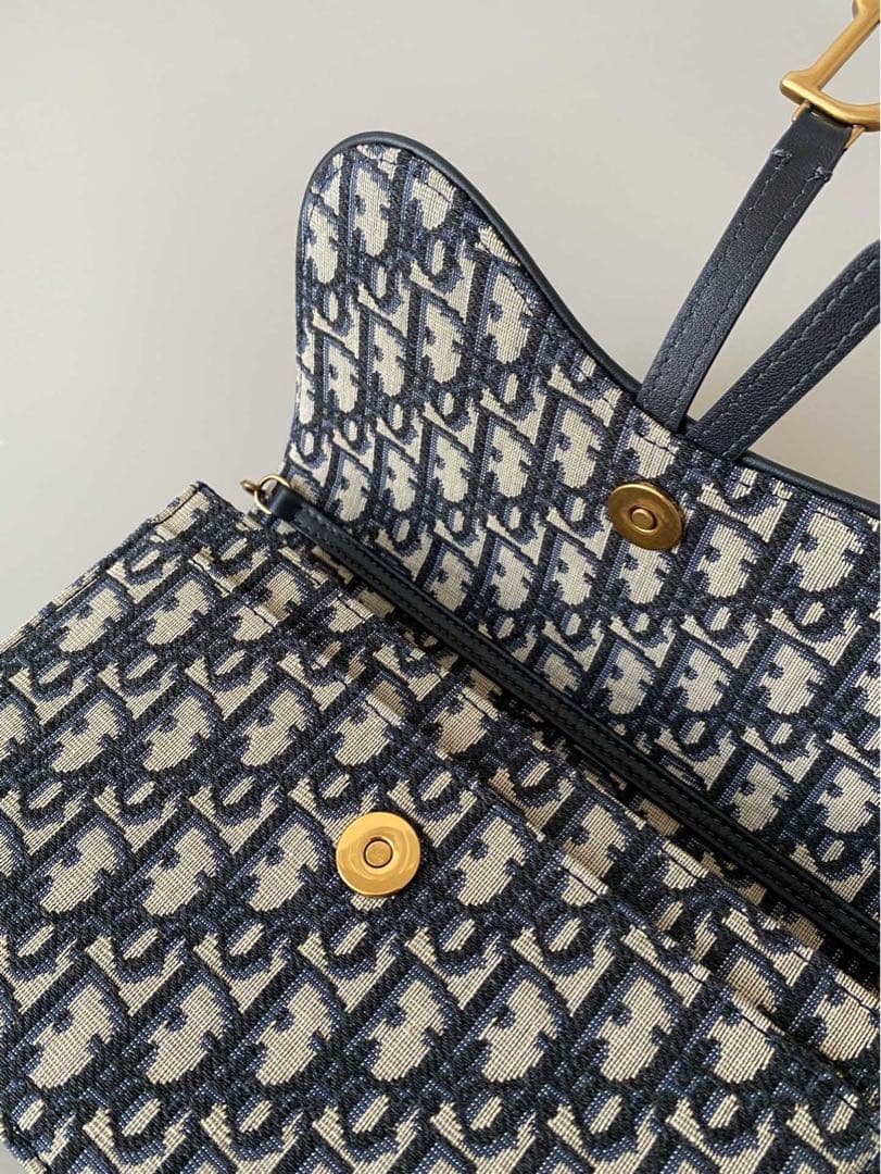 美品★ショルダーバッグ ネイビーアイボリー
