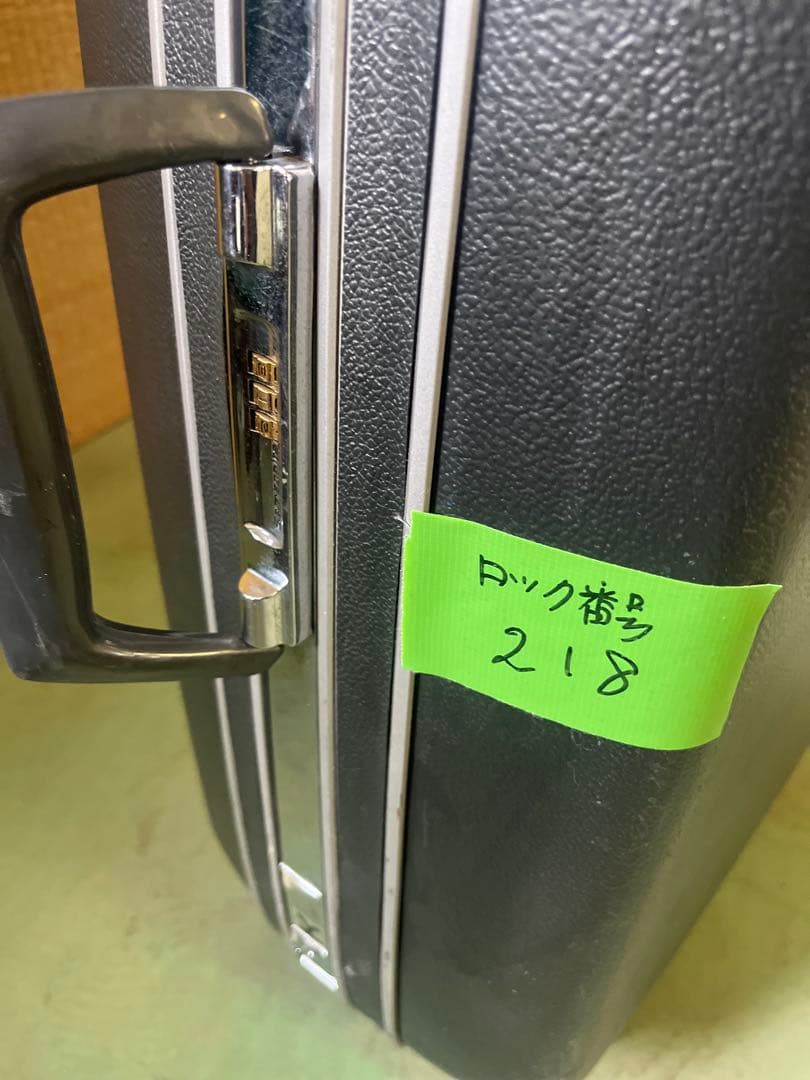 Samsonite（サムソナイト）昭和レトロ スーツケース