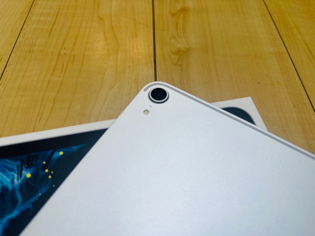 iPad pro 2018 11インチ第1世代silver wifi 256GB