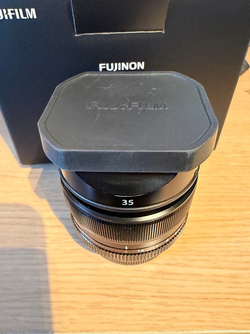 【セット】FUJIFILM x-s10 xf35mm f1.4r バッテリー付き