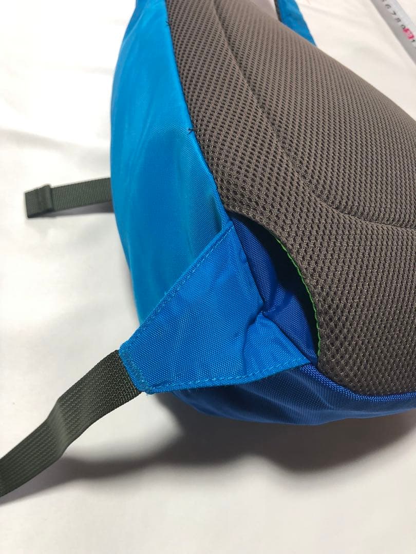 パタゴニア　Patagonia アトムスリング　ワンショルダーバッグ　8L