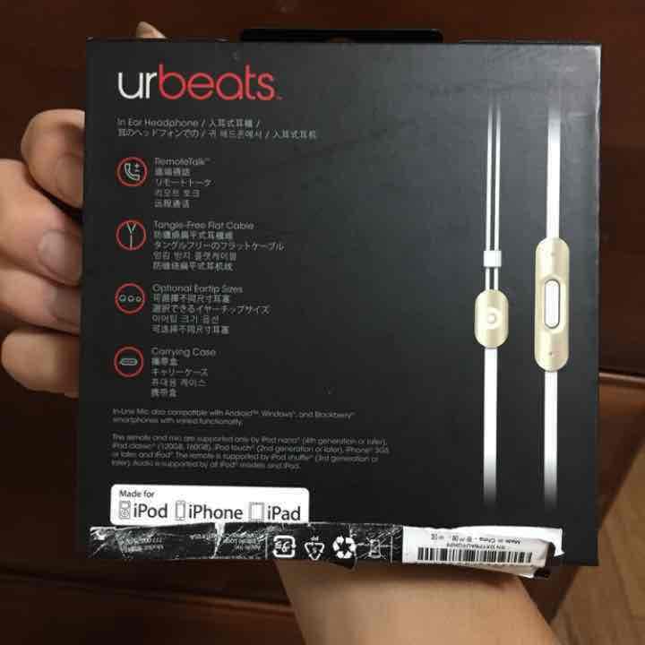 urbeatsイヤホン
