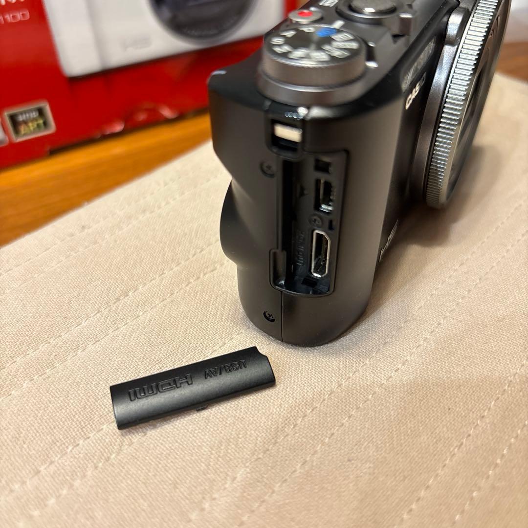CASIO EXILIM HS EX-ZR1100 カシオ　デジタルカメラ