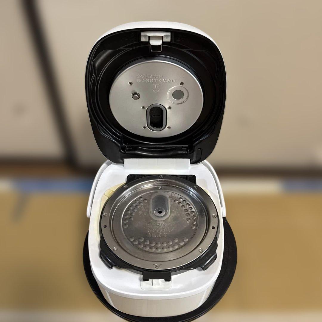 TOSHIBA RC-10RM-W IH炊飯器