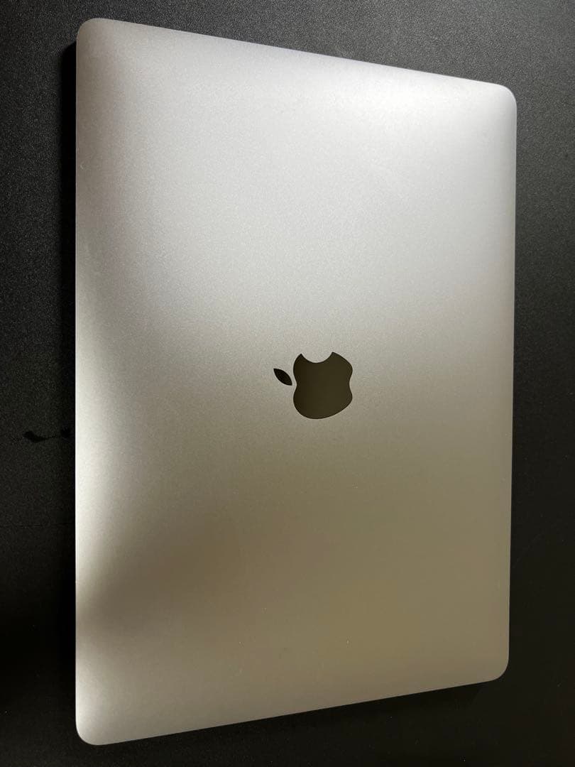 Apple MacBook Air 2020 13.3インチ 512GB