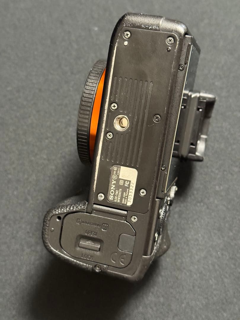 SONY α7 II ミラーレス一眼カメラ （シャッター回数:76,822）
