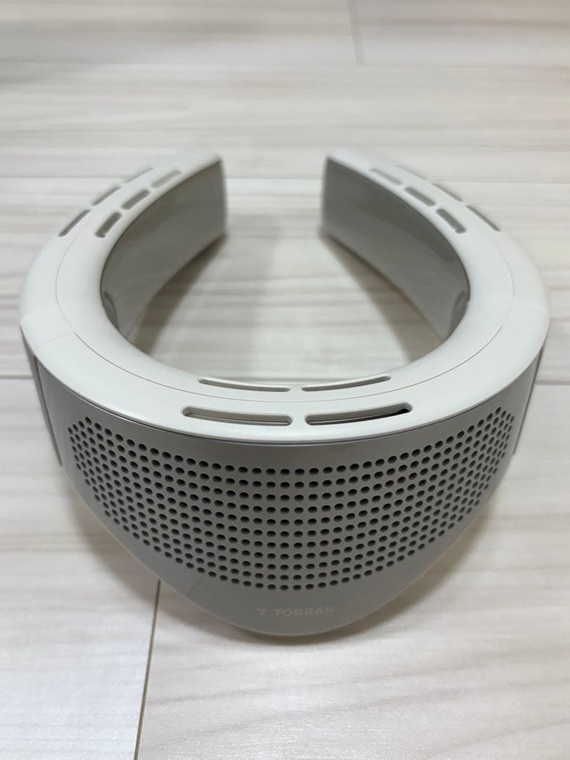 TORRAS COOLIFY Cyber 2025 ネッククーラー ホワイト