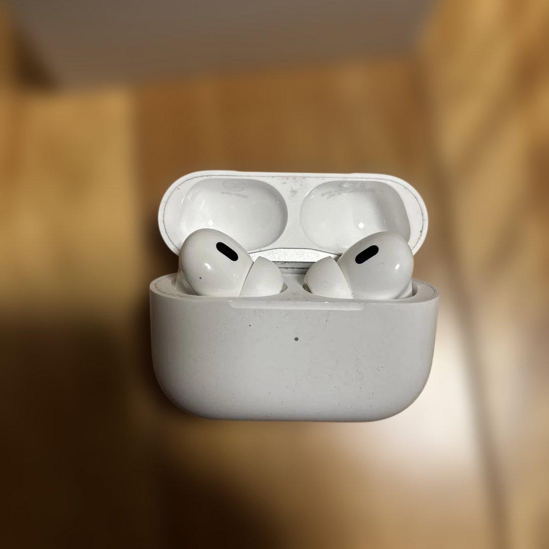 Apple AirPods Pro 第2世代 本体 充電ケース付き