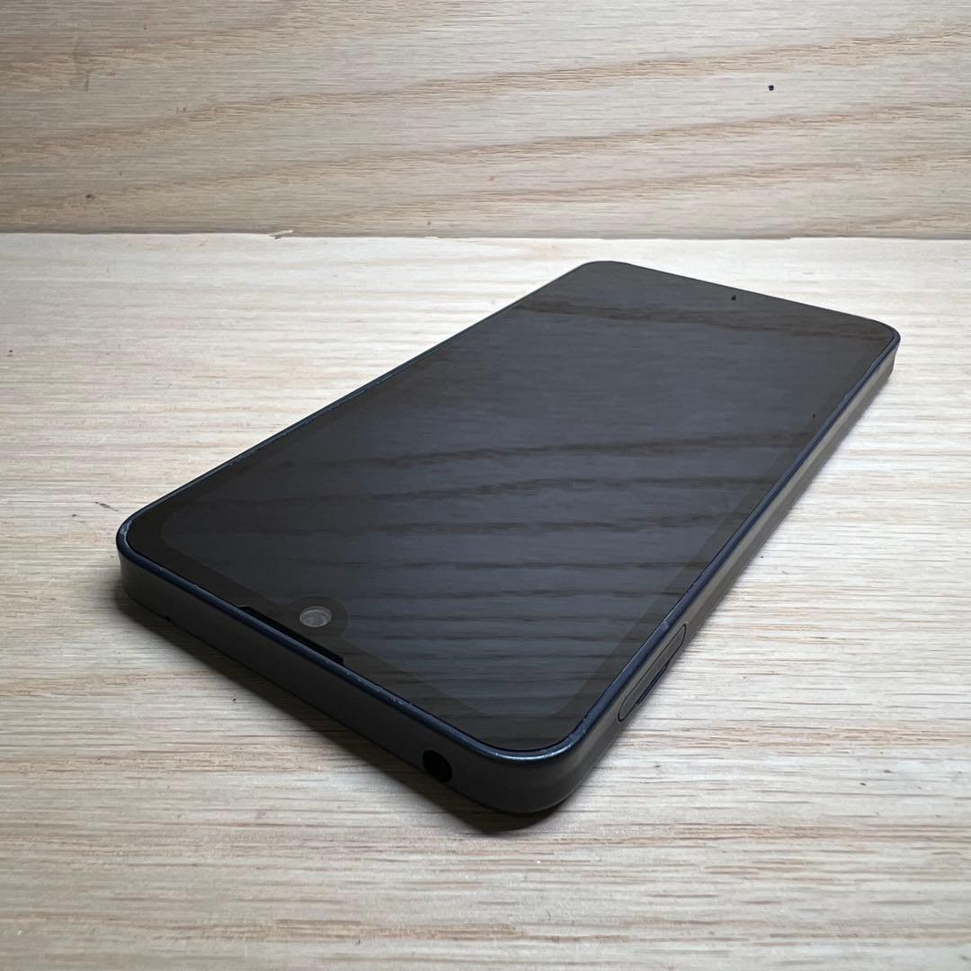 AQUOS Whis 3 本体 H320