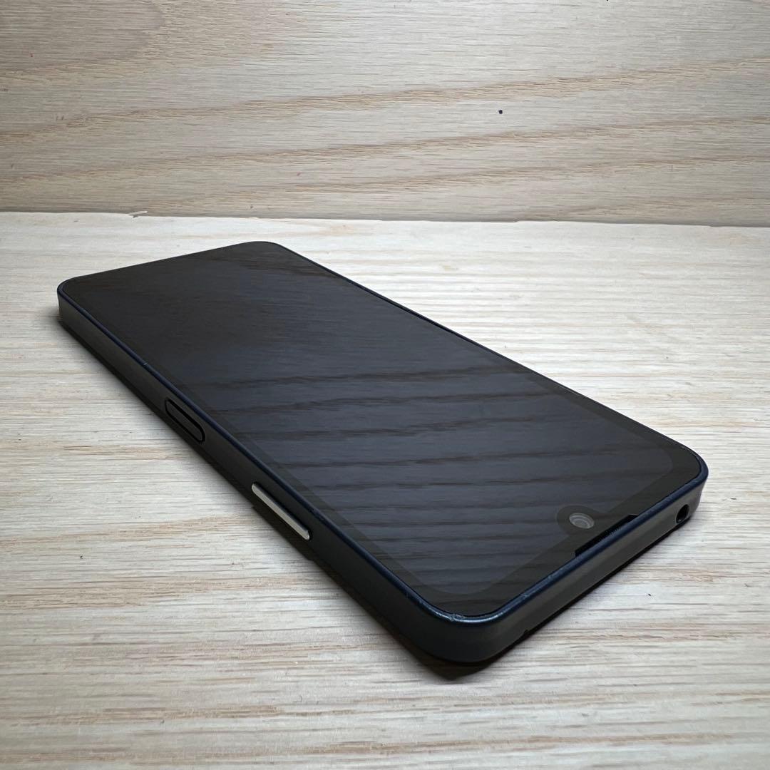 AQUOS Whis 3 本体 H320