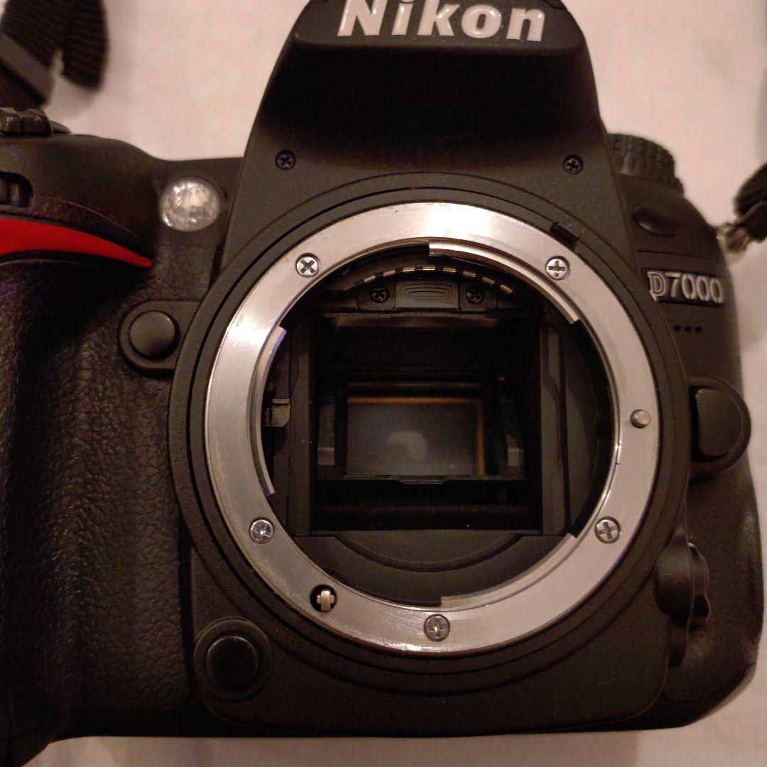 NIKON　D7000　18-105ｍｍ VRズームレンズ Kit