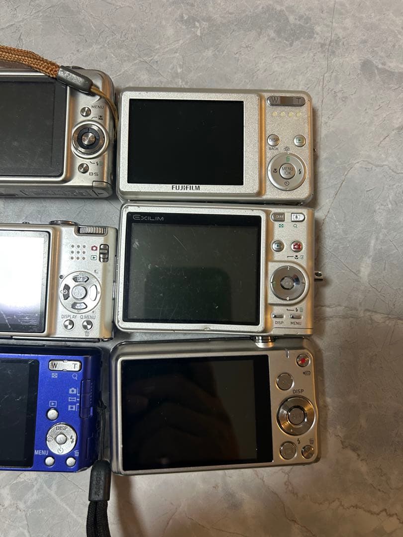 コンパクトデジカメ9台まとめ売り（ジャンク品）