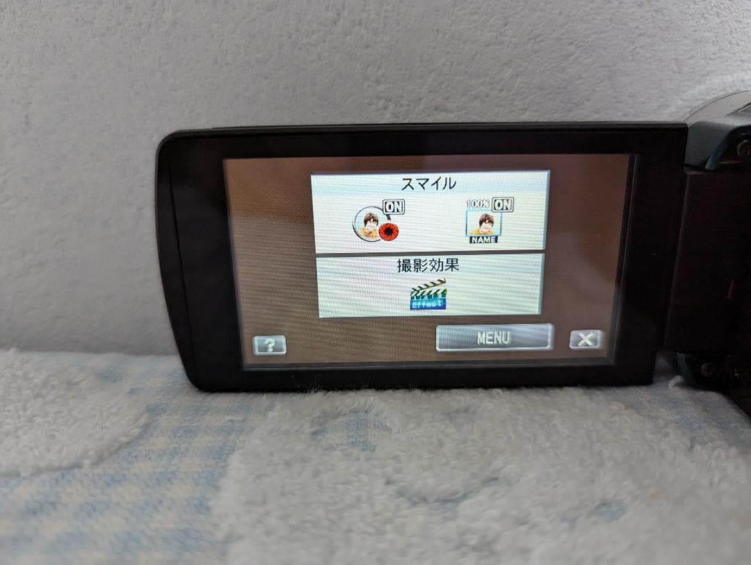 希少グリーン、JVC Everio フルHDビデオカメラ