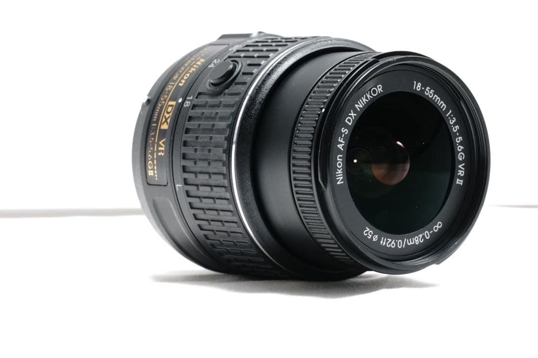 美品 Nikon D5500 レンズキット Wi-Fi搭載 スマホ転送