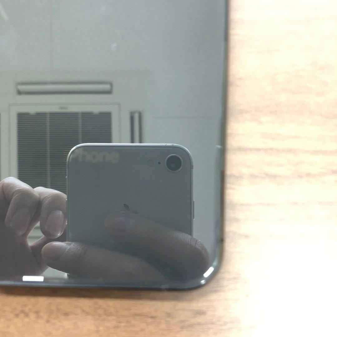 の*り様 Apple iPhone X 64GB SIMフリー ID 546V