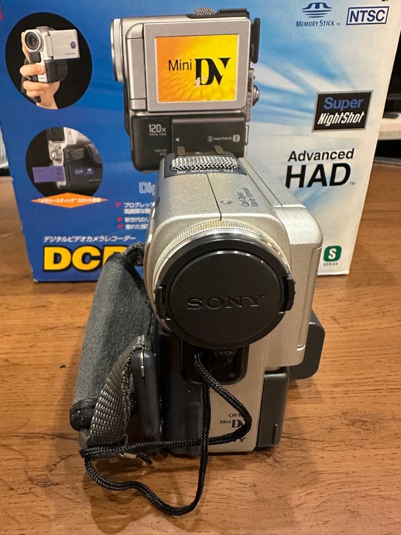 【動作未確認】デジタルビデオカメラレコーダー / SONY DCR-PC5