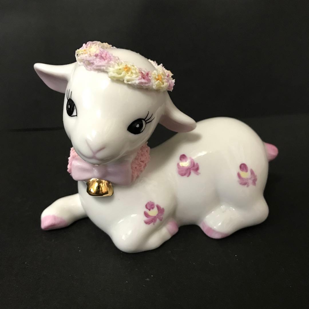 ヴィンテージ アイリッシュドレスデン　花冠の子羊の置物　レアな年号印字なしタイプ