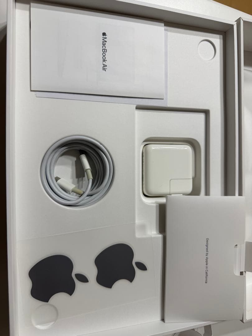 MacBook Air 2020 Core i7 16GB 512GB 状態良好