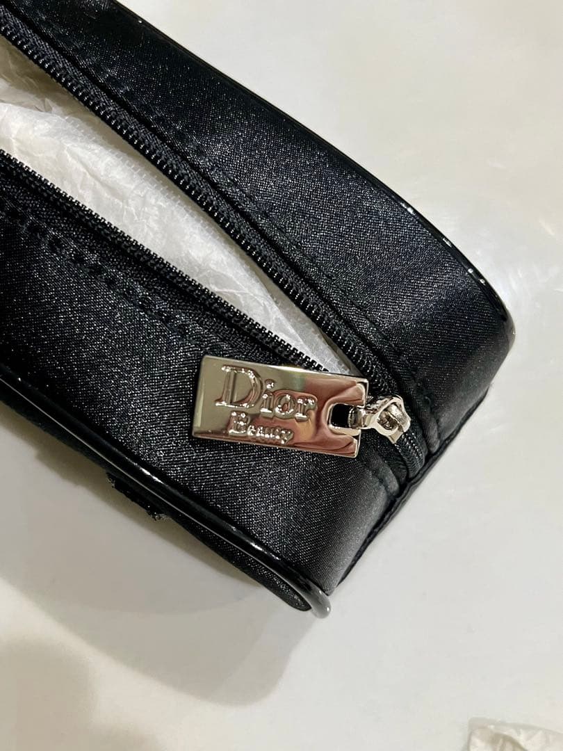 Dior Beauty メイクポーチ　セット　未使用品