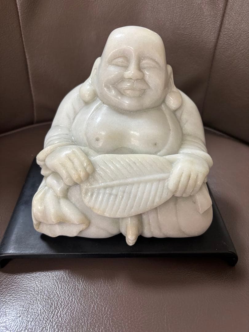 骨董　石製　布袋様　置物　高さ16cm 重さ3.3kg 緑がかった白色