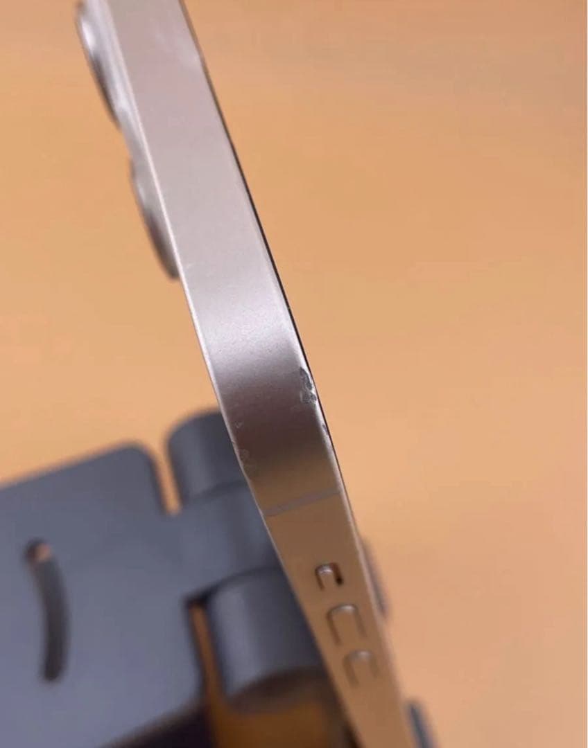 iPhone 14 128GB SIMフリー スターライト　バッテリー100%