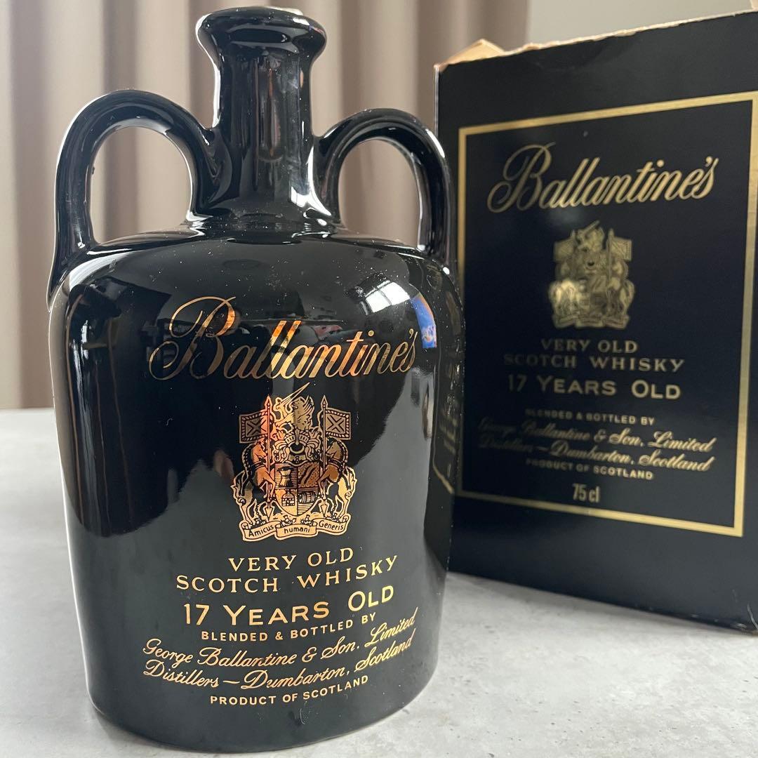 Ballantine's 17年 黒陶器ボトル スコッチウイスキー