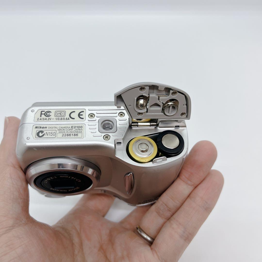 【付属品多数✨】Nikon COOLPIX E2100 デジタルカメラ ケース付