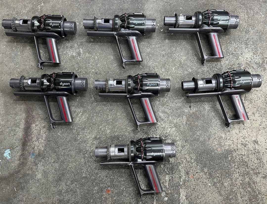 モーターOK ジャンク品　7台　ダイソン　SV21 掃除機　本体　まとめて　大量