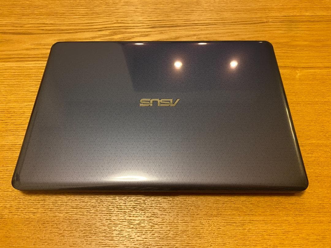 【極美品】ASUS VivoBook L203NA-FD126T ノートパソコン