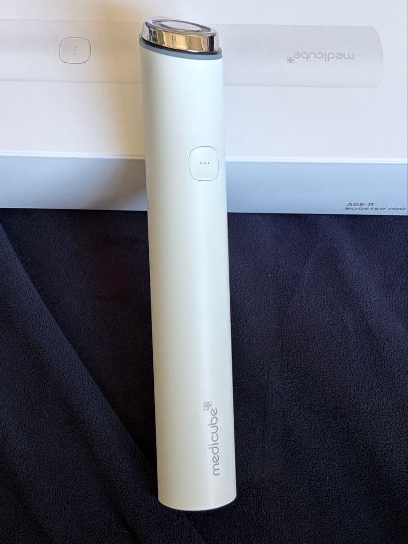 medicube ブースターミニプロ ホワイト 美顔器 箱無し