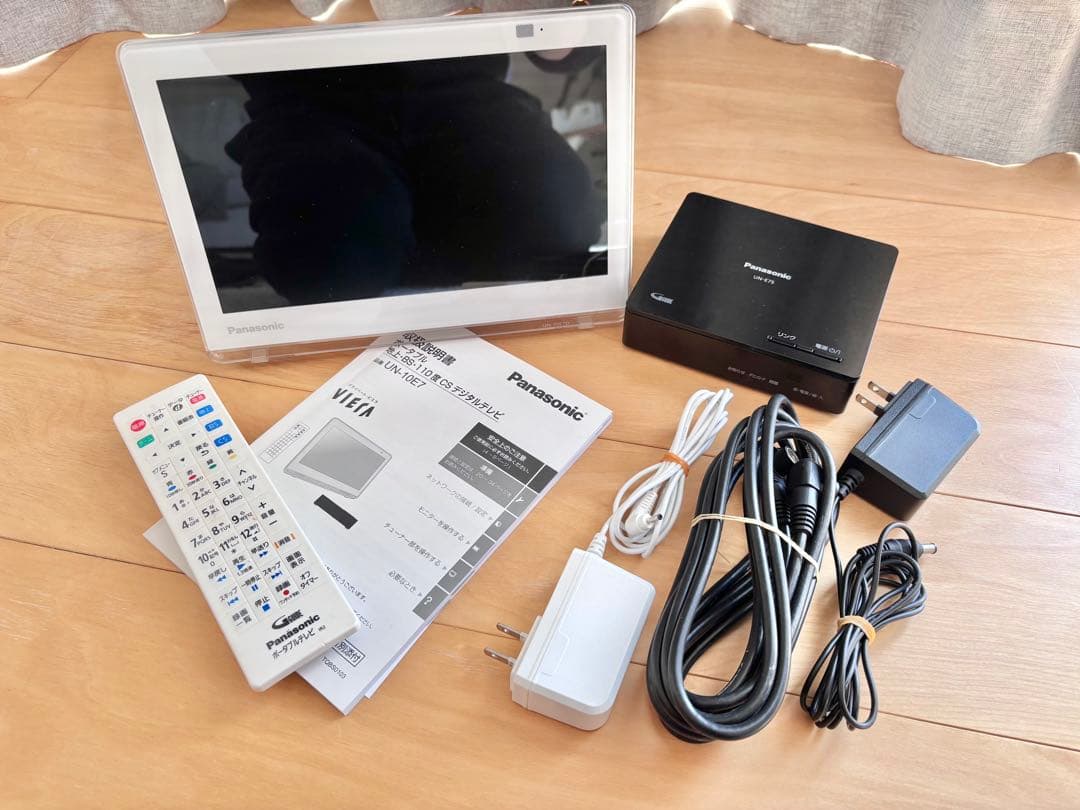 Panasonic ポータブルテレビ UN-10E7
