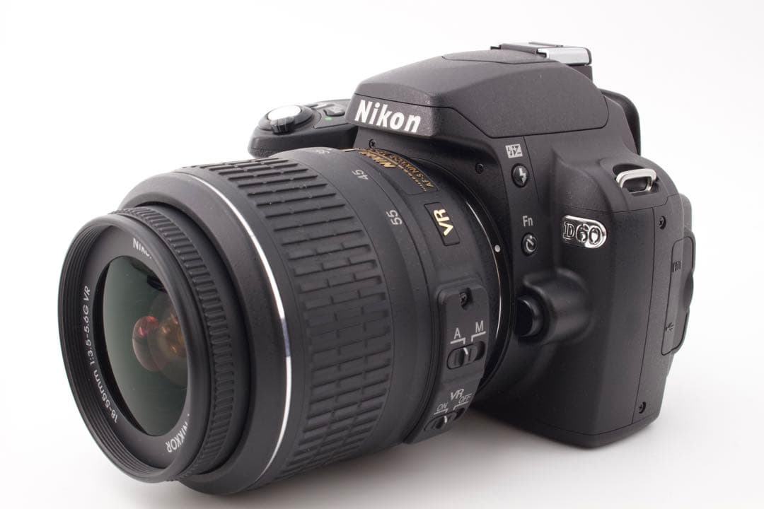 極美品✨Nikon D60 レンズキット　スマホ転送　手ぶれ補正 CCDセンサー
