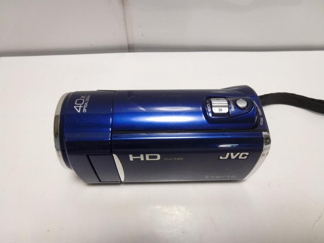 大人気動作品　ビクター　JVC Everio GZ-HM670 ビデオカメラ