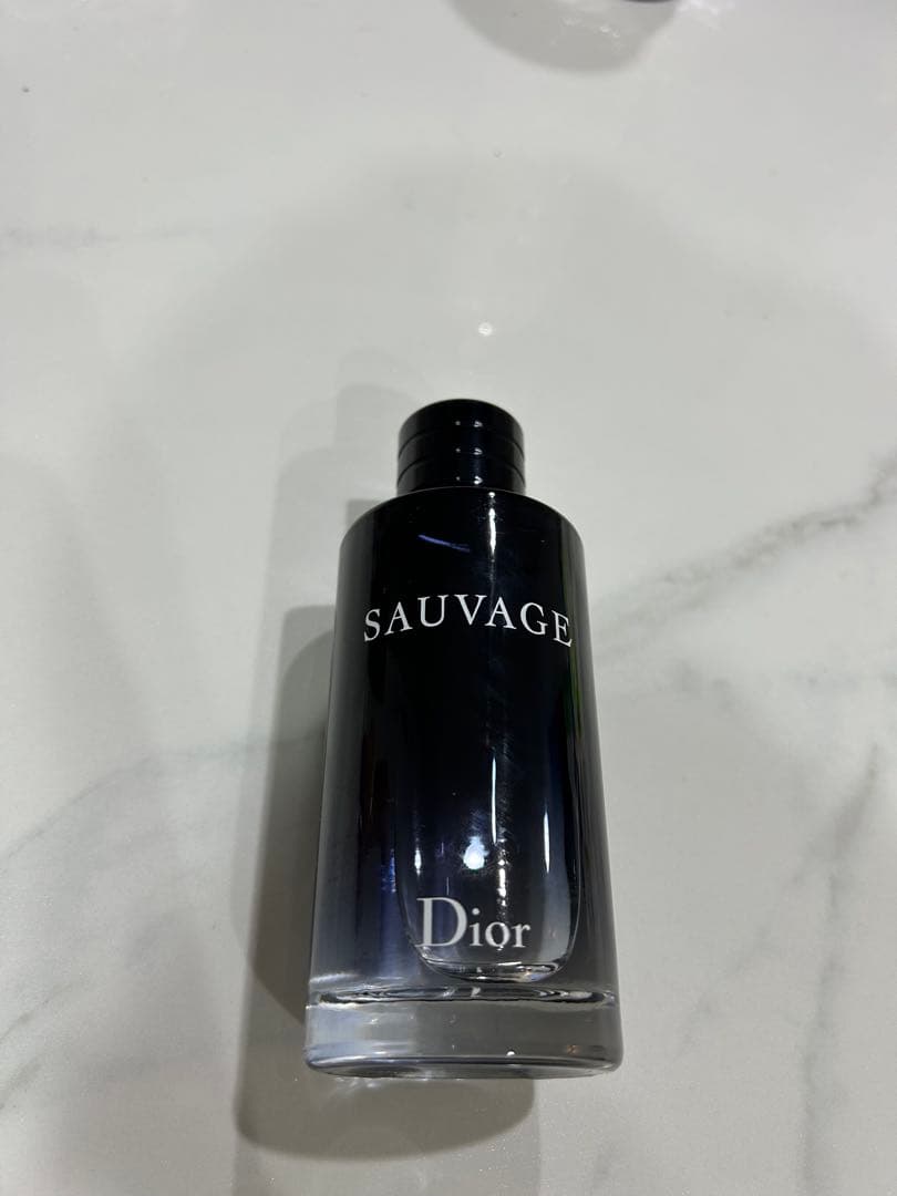 Dior Sauvage オードトワレ200ml