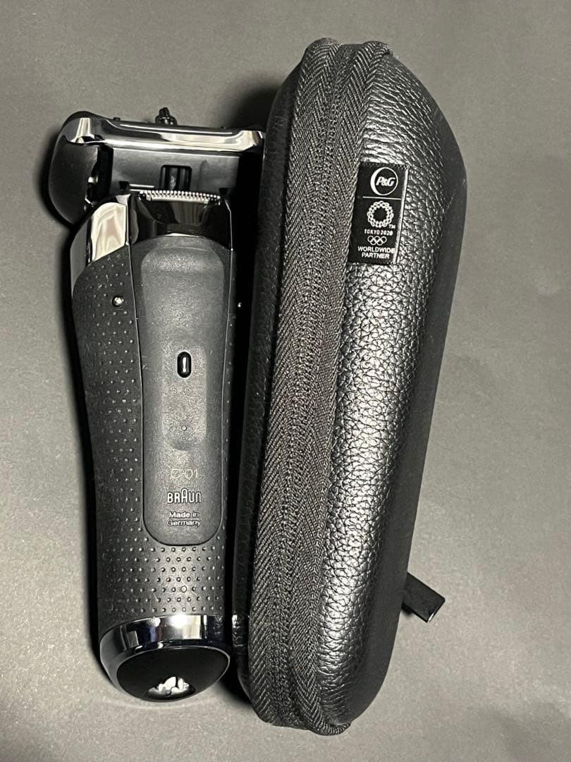 BRAUN S9 メンズ電気シェーバー シルバー