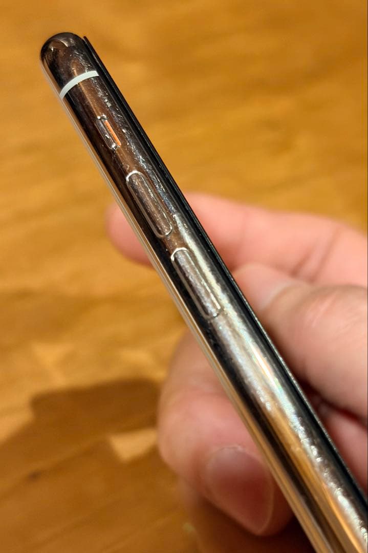 iPhone 11 Pro 256GB シルバー SIMフリー バッテリー79%