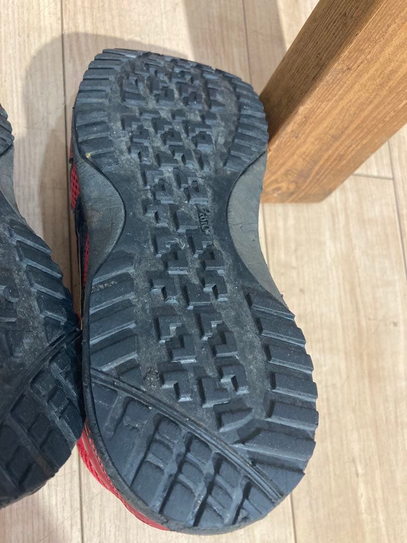 アシックス　安全靴　25.5センチ