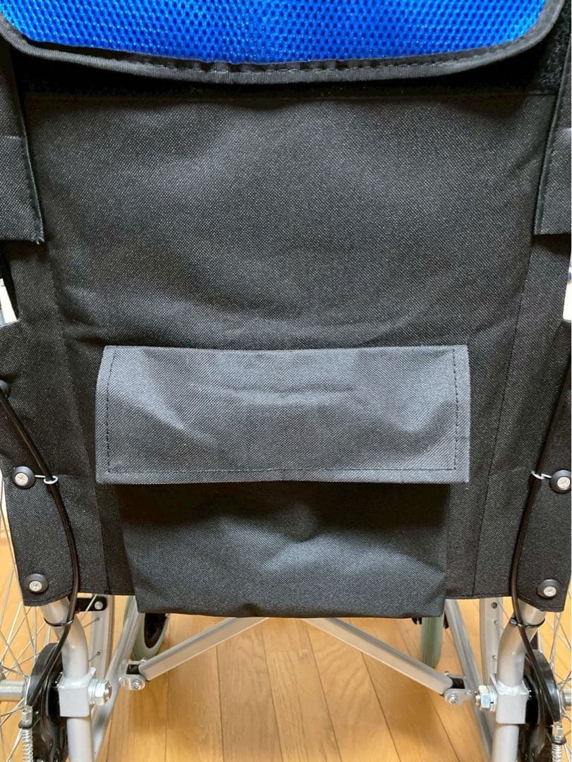 お値下げしました。（極美品）　ケアテックジャパン　CA-10SU　自走式車いす