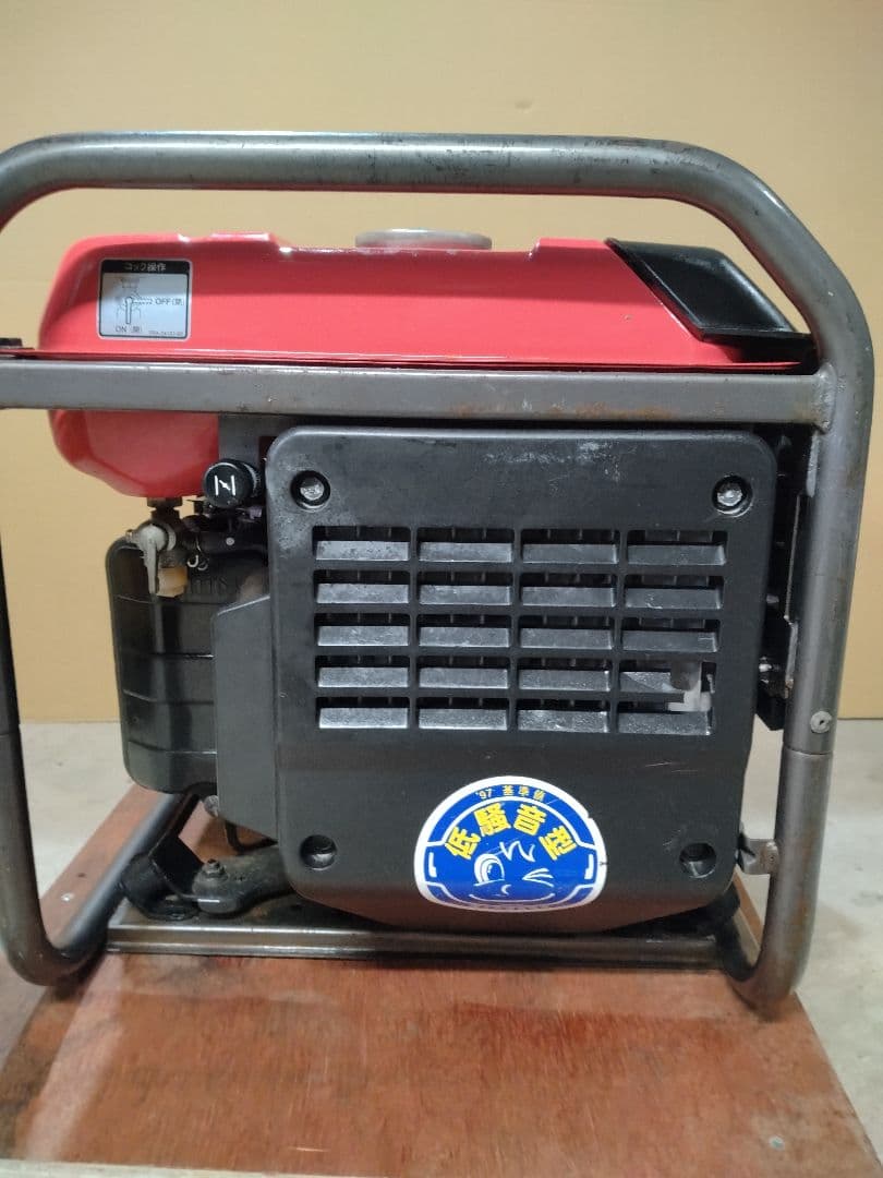 ★shindaiwa IEG2500 インバーター発電機