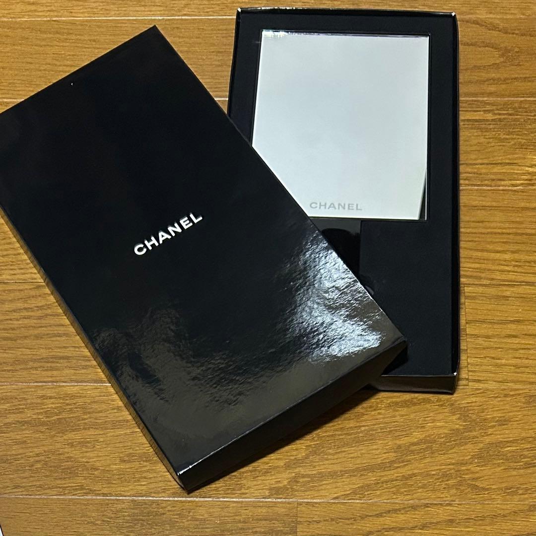シャネル　CHANEL 手鏡　スタンドミラー