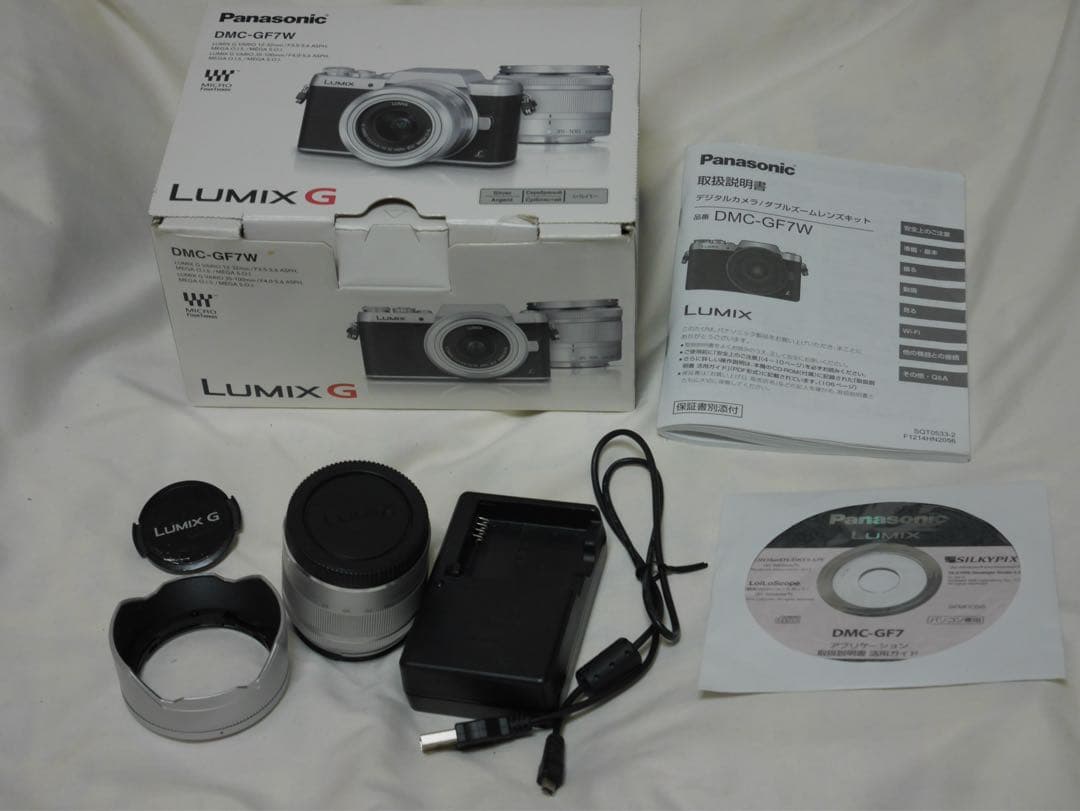 Panasonic LUMIX DMC-GF7W シルバー